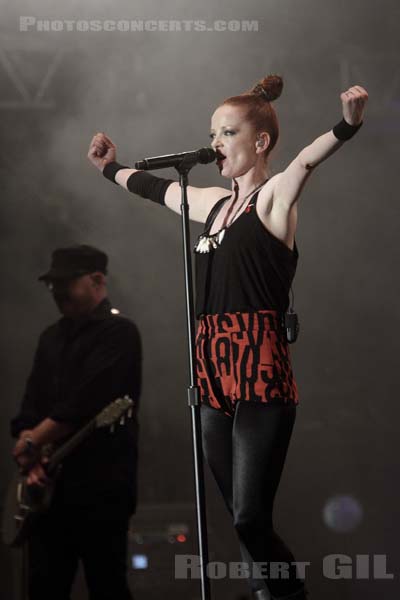 GARBAGE - 2012-06-24 - PARIS - Hippodrome de Longchamp - 